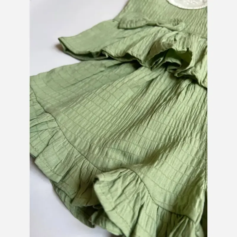 ست دو تکه تابستانه دخترانه تاپ و شلوارک جنس اطلس سایز 1 تا 7 سال رنگ صورتی و سبز