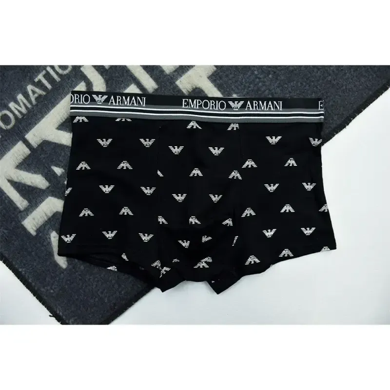 شورت نیم پا مردانه پنبه لاکرا طرح دار ARMANI کش اسپرت