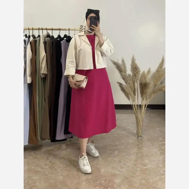 کت و سارافون دخترانه لینن فری سایز مناسب سایز 38 تا 42 رنگ کت کرم سارافون صورتی و مشکی