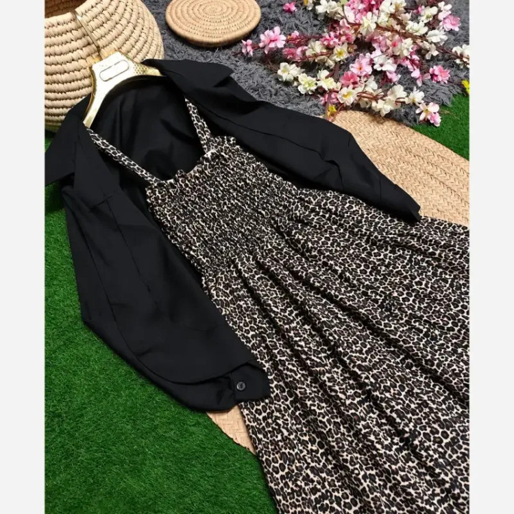 ست دیبا جنس زیره بوگاتی اعلا و رویه صوفیا اعلا سایز 38 تا 46 فری سایز
