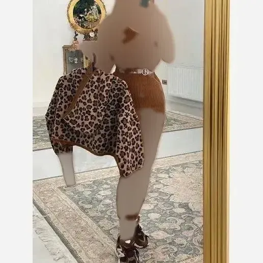 ست بافت کراپ کلاهدار فینگردار و سارافون سه نخ درجه یک