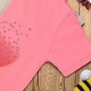 تیشرت شلوارک دخترانه طرح قلب پنبه ای خنک سایز 60 و 65 صورتی کالباسی
