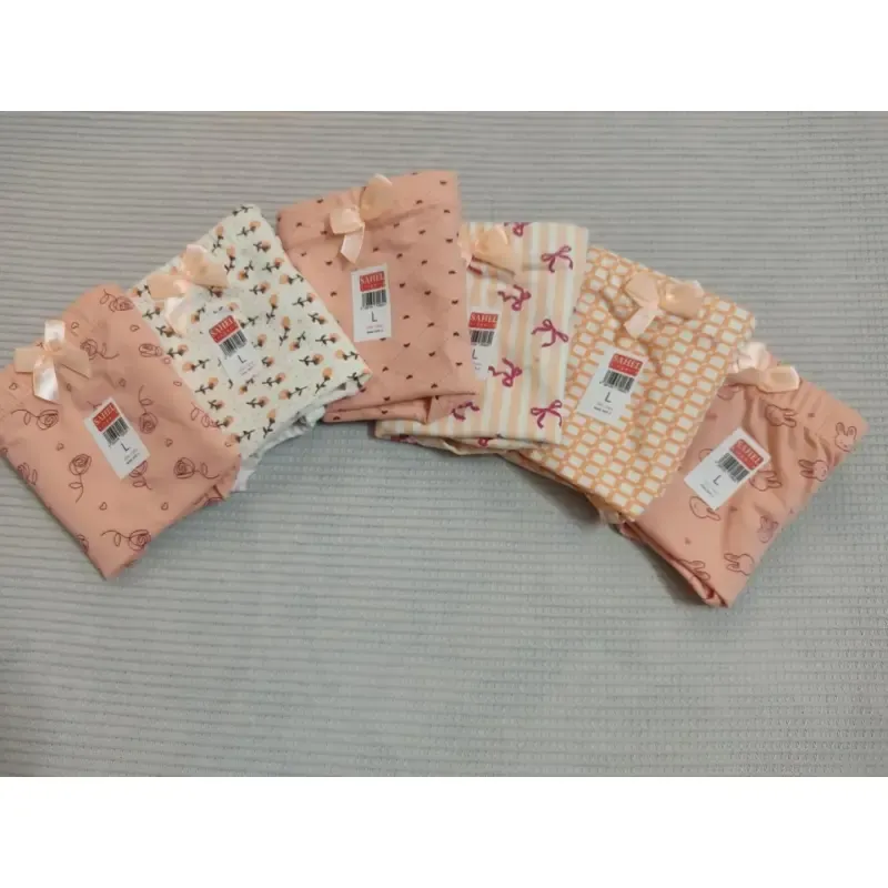 شورت زنانه نخ پنبه درجه یک نرم و راحت سایز L طرح دار رنگ نارنجی